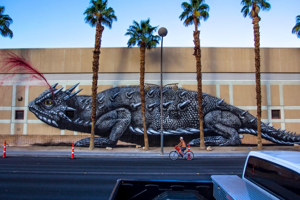 horned lizard street art